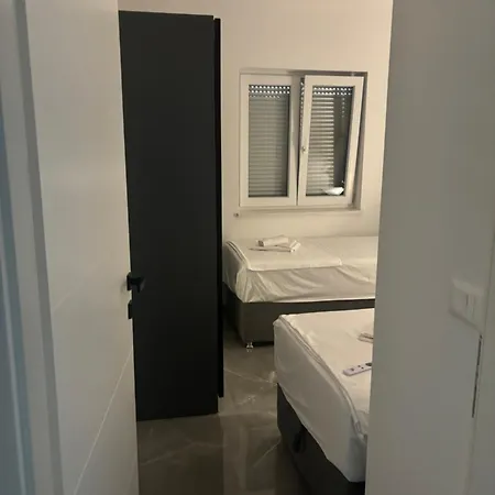 Apartman Tini 4 Pula Exterior photo