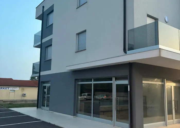 Apartman Tini 4